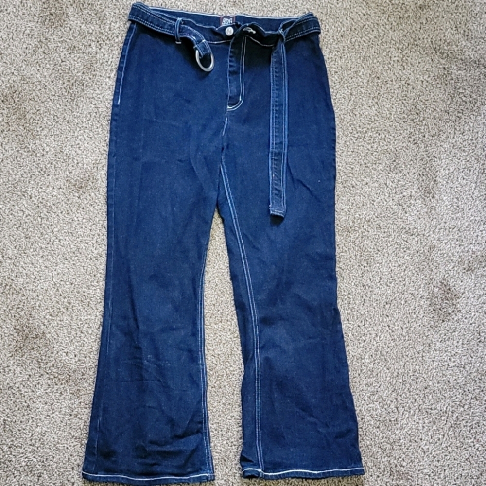 BDG belted crop jean pants 31